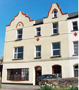 cranleigh house b and b